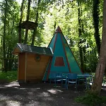 Campismo de Luxo Les Bulles De La Maison Du Rocher 3*